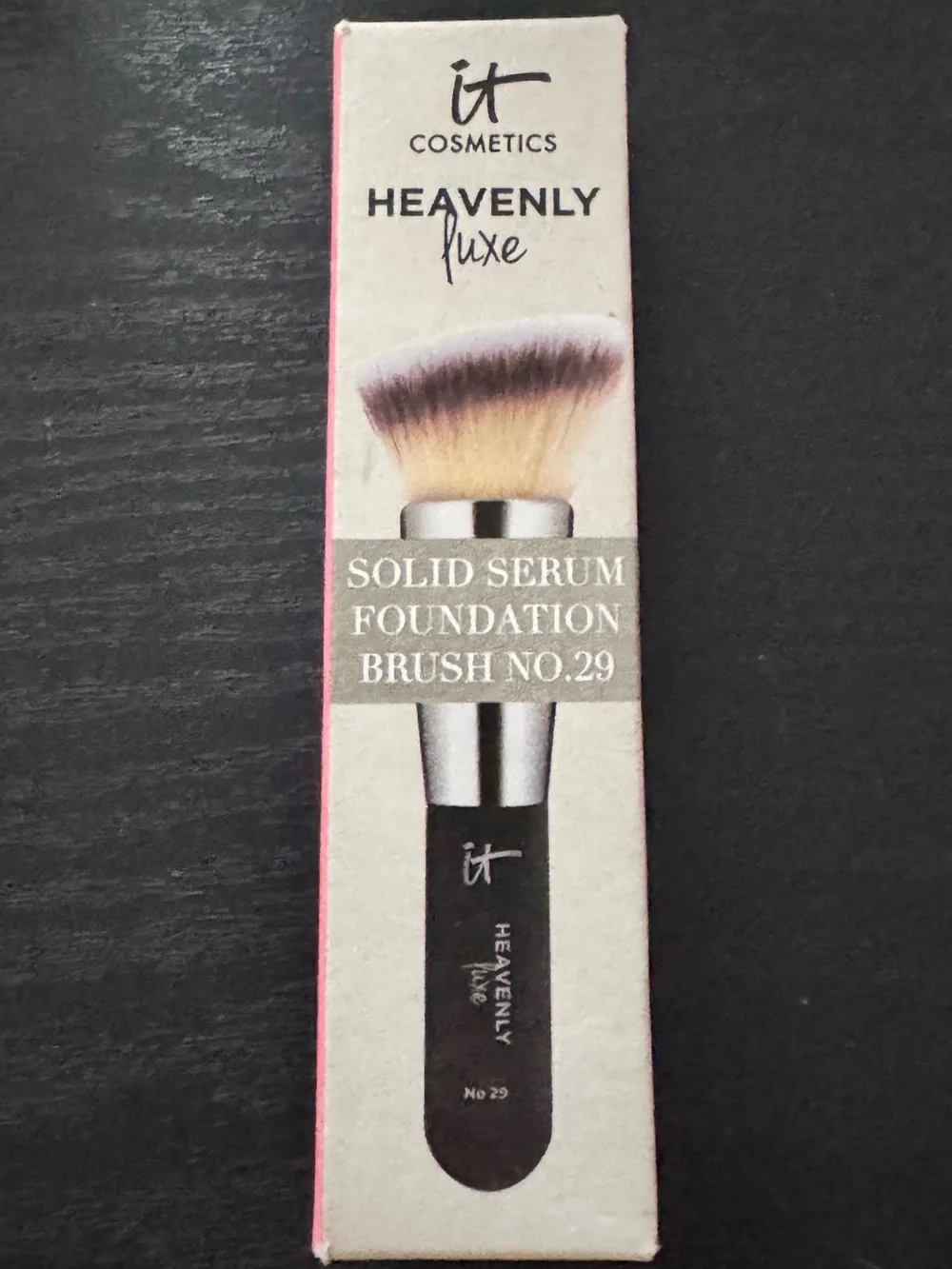 NIB IT Cosmetics Heavenly Luxe Solid Serum Foundation Brush No. 29